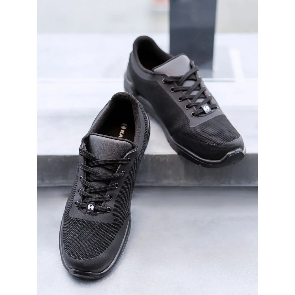 (KBS53) Next-Step Work Shoes