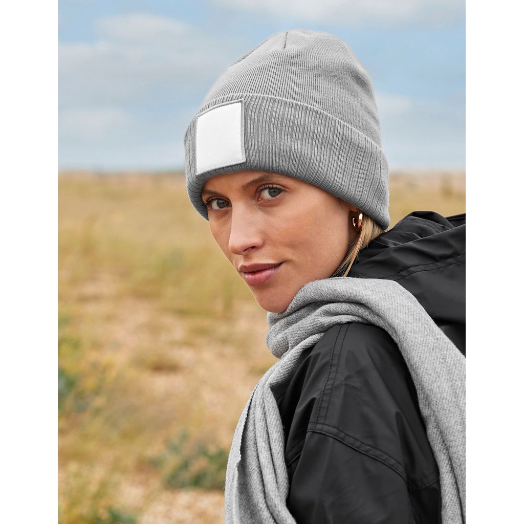 [CB337R] Appliqué Patch Beanie