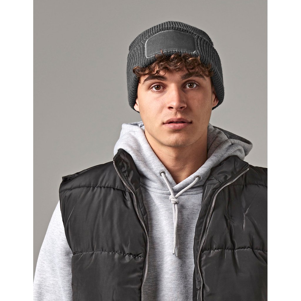 [CB440] Thinsulate™ Patch Beanie