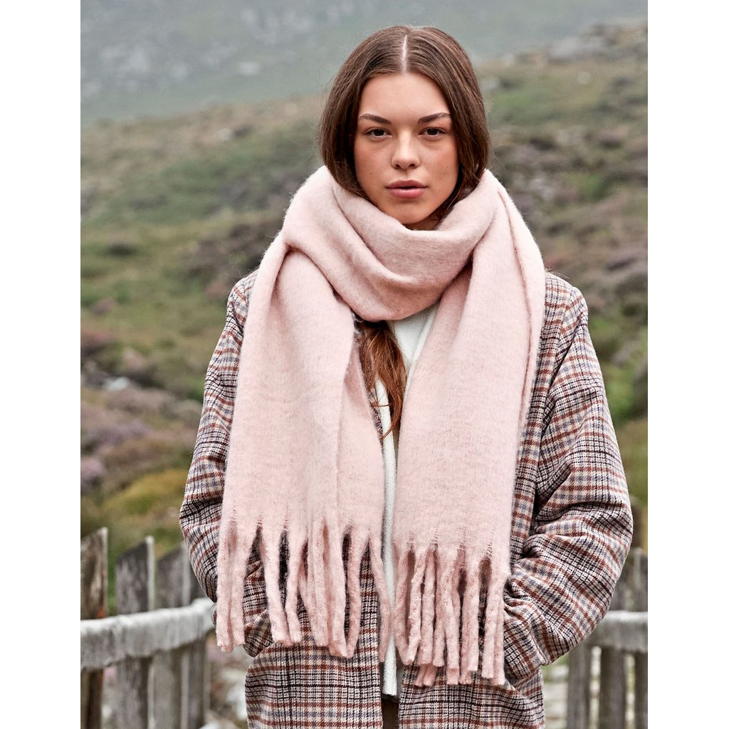 [CB496R] Fluffy Scarf