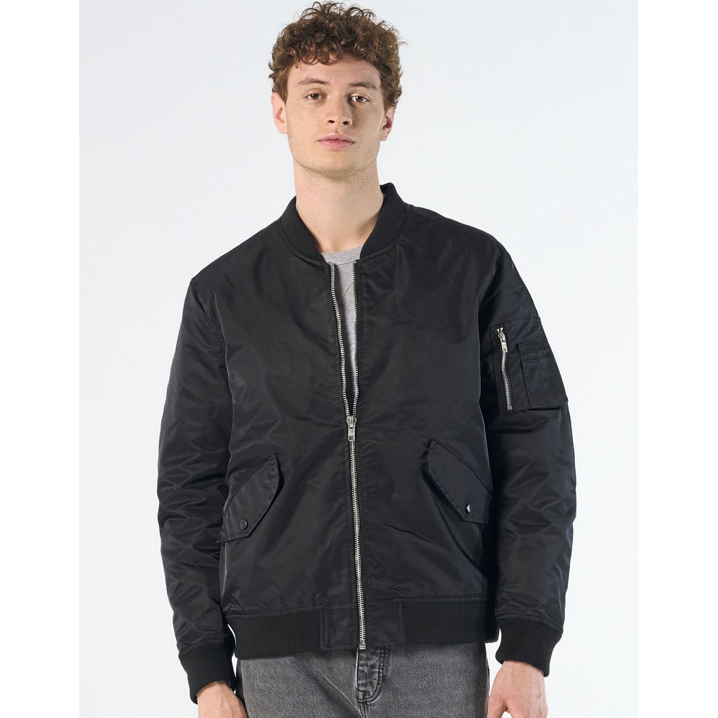 [L01616] (01616) Rebel Jacket