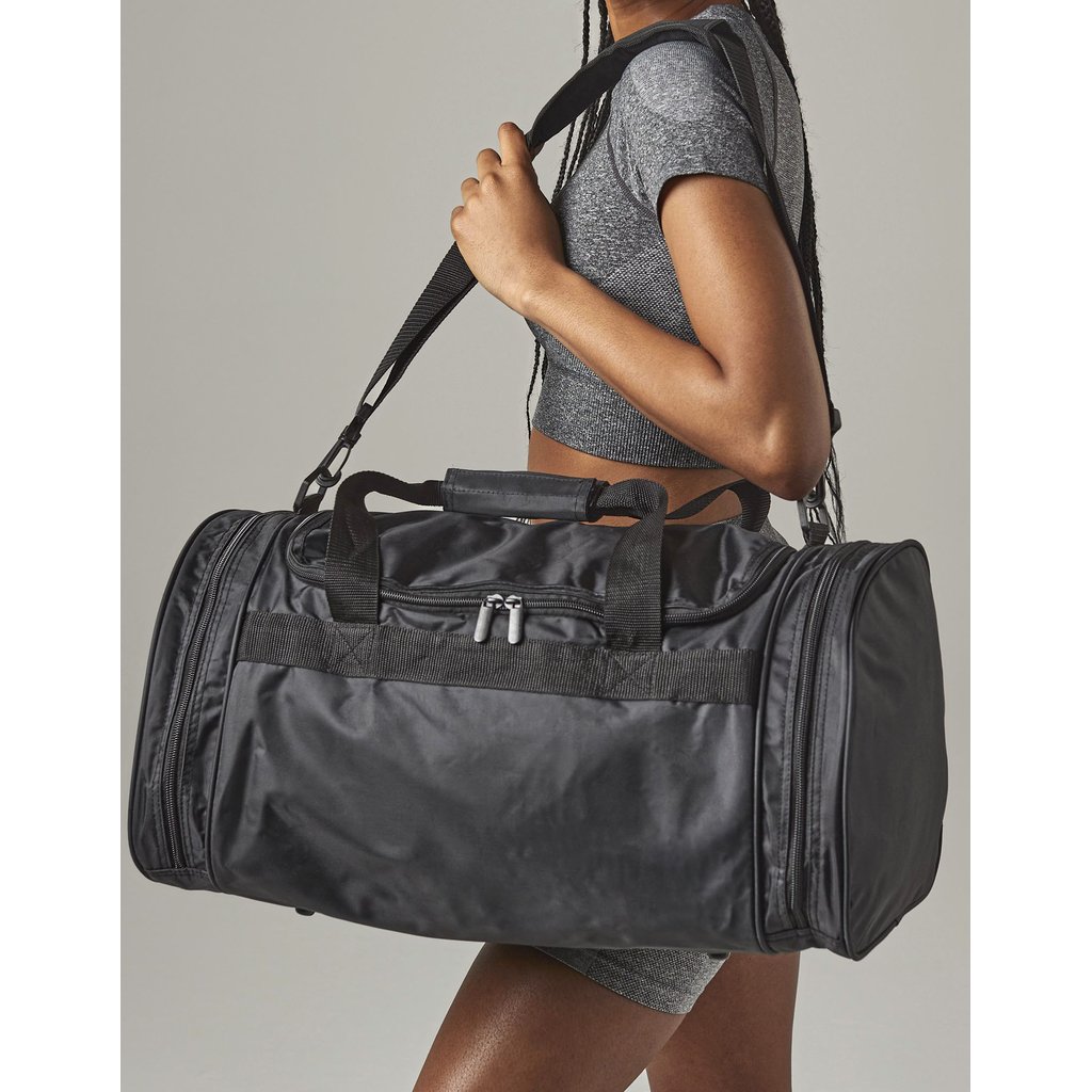 [QD70] (QD70) Sports Holdall