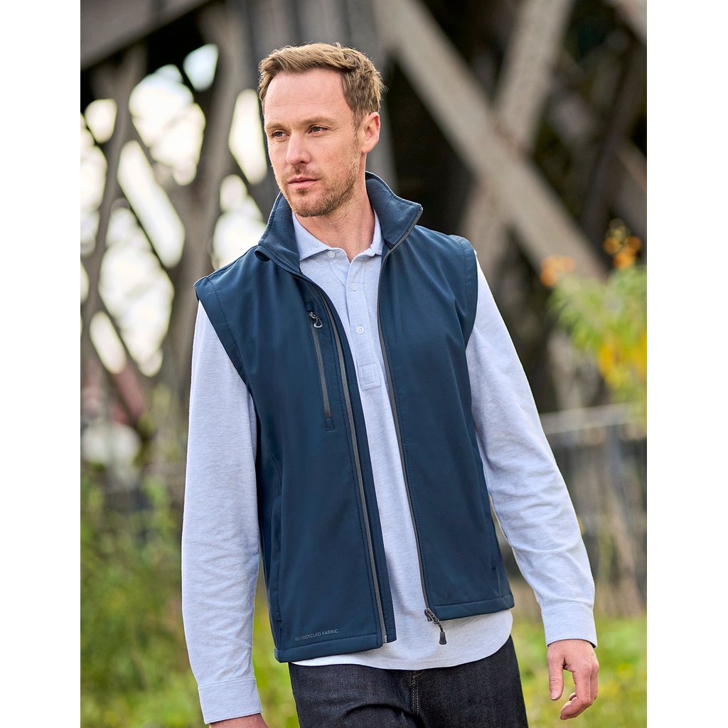 [RG858] (TRA858) Honestly Made Recycled Softshell Bodywarmer