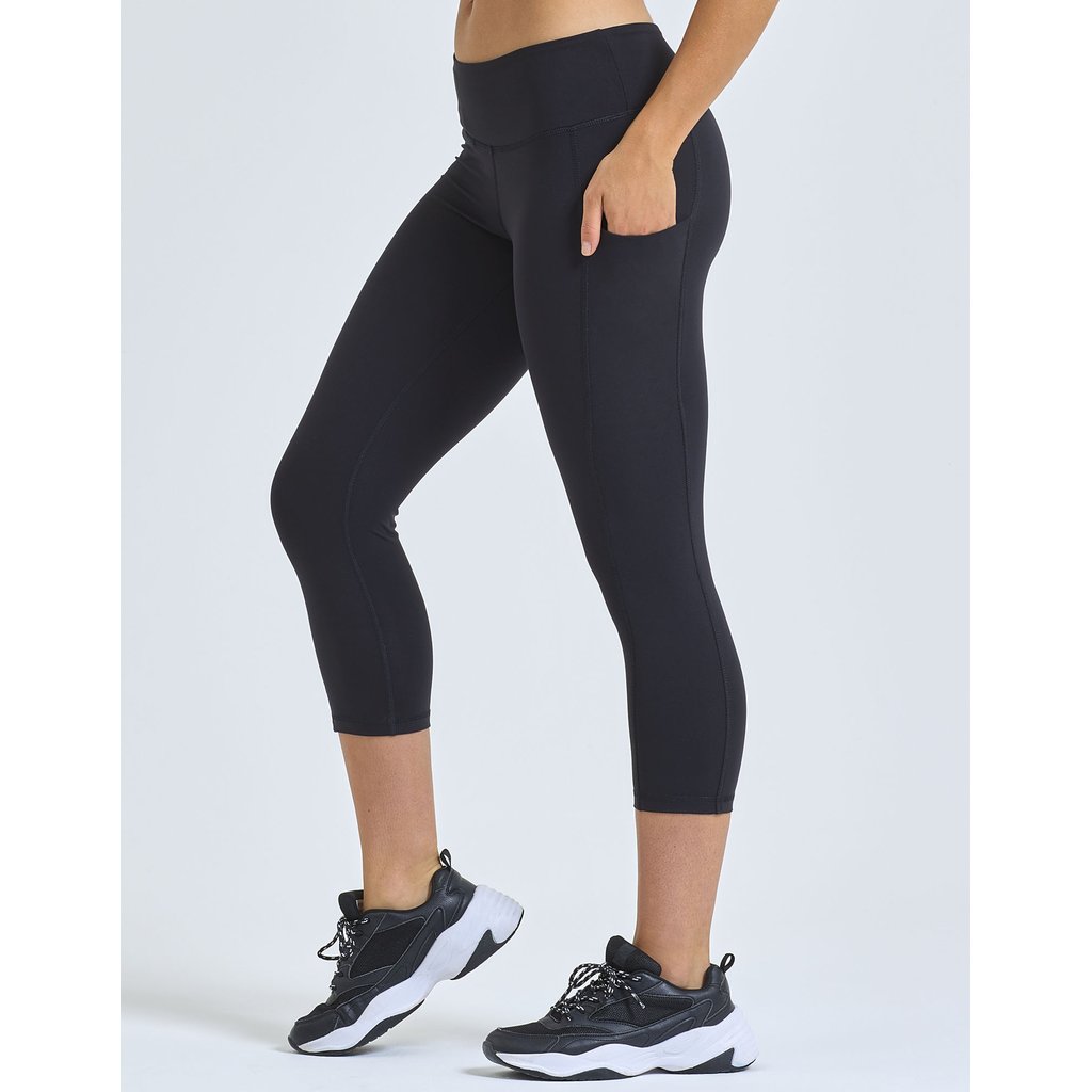 [TR530] (TR530) Women´s Recycled Performance Leggings ¾ Length