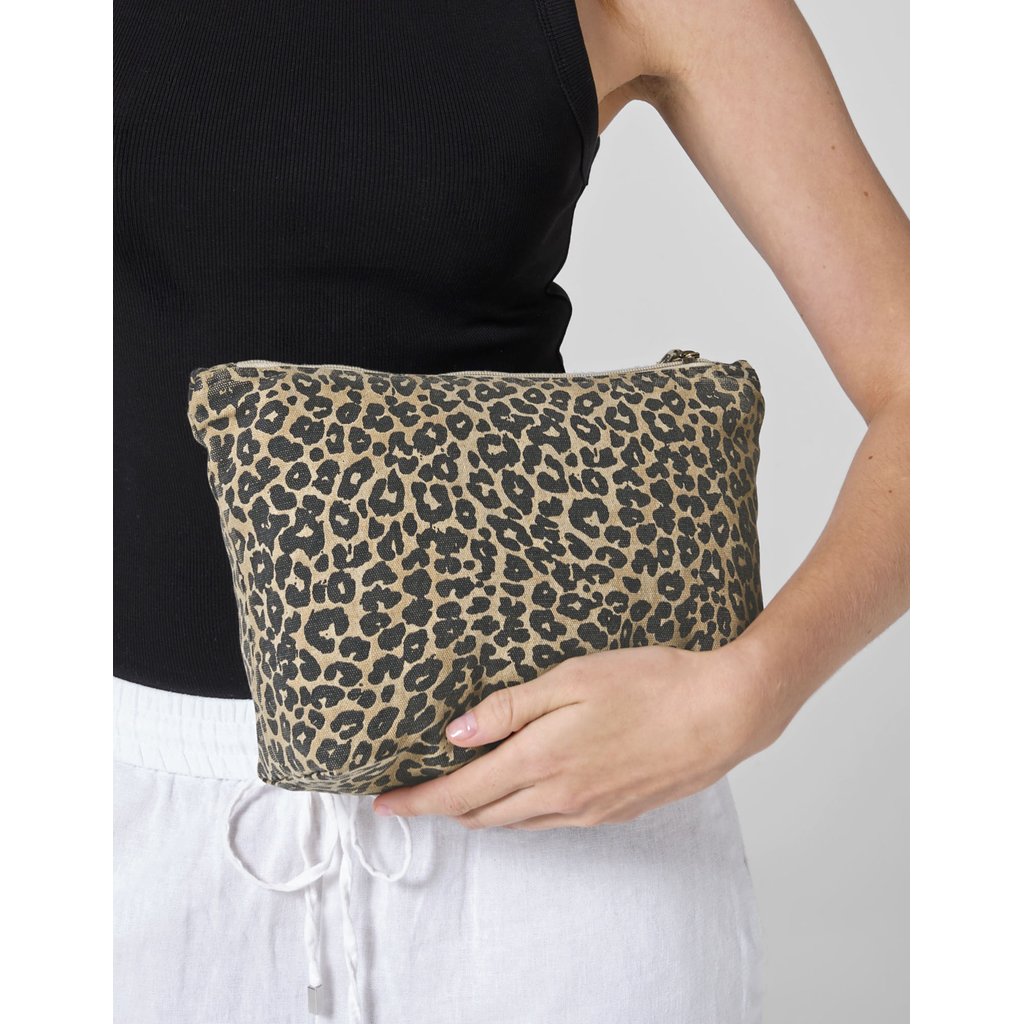 [WM330] (W330) Leopard Print Canvas Accessory Bag [WM330]