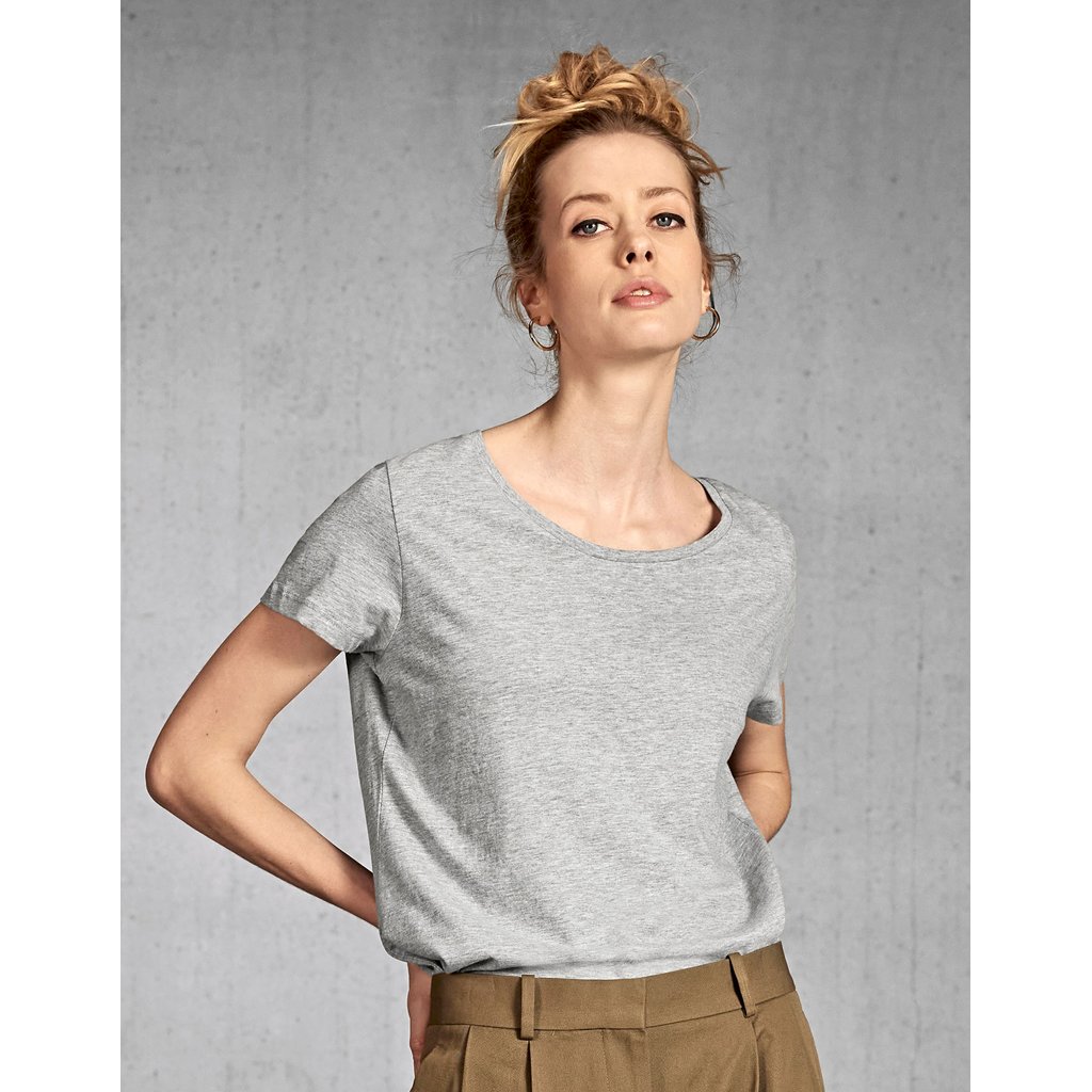 [BCTW043] Inspire T /Women