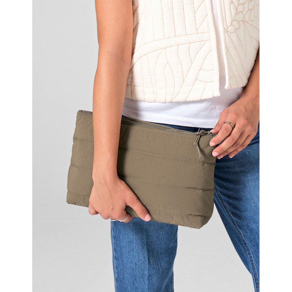 [BG705] Quilted Accessory Case